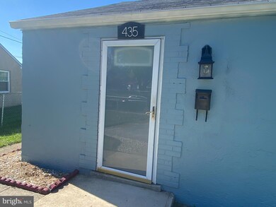 435 Martin Dr, New Castle, DE 19720 - photo 3