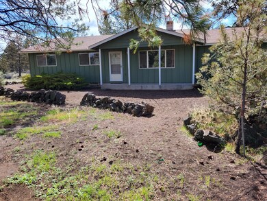 22963 Manzanita Ct, Bend, OR 97701 - photo 2