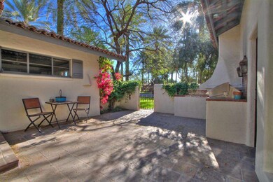 47th Courtyard view 4