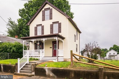 113 E 7th Ave, Ranson, WV 25438 - photo 2