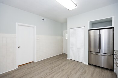 5400 W Schubert Ave unit 3, Chicago, IL 60639 - photo 7