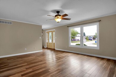 712 Andra Dr, Maryville, IL 62062 - photo 5