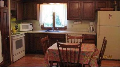 73 Strong Rd, Southampton, MA 01073 - photo 6