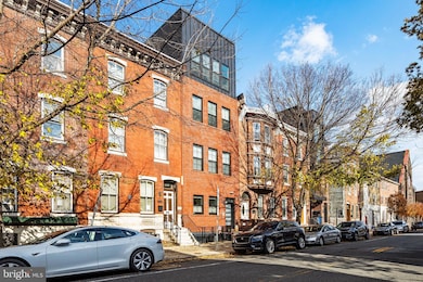 1513 Christian St unit 4, Philadelphia, PA 19146 - photo 3