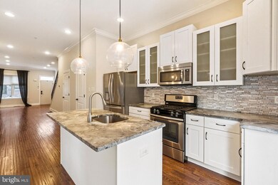 719 E Thompson St, Philadelphia, PA 19125 - photo 7