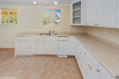 12_34735NCAMINOLARGO_2012_HiRes