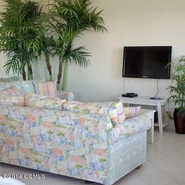 104-N living room  view 2