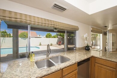 Kitchen2