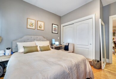 227 Bowen St unit 1, Boston, MA 02127 - photo 4