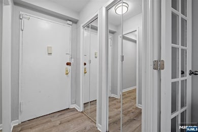 The Kennedy House unit 9H, Bayonne, NJ 07002 - photo 2