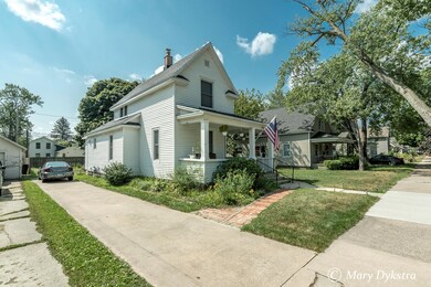 102 East 17th-3
