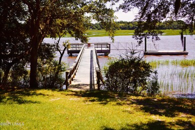 Community Dock