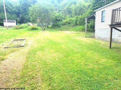 284 Old Cheat Rd, Morgantown, WV 26508 - photo 4