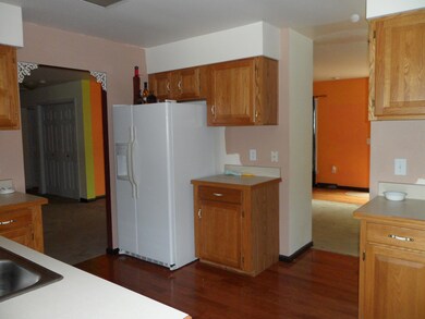 204 Westmoreland Crt Occ status 025