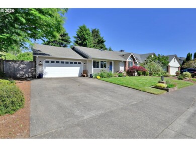 1655 Ridgley Blvd, Eugene, OR 97401 - photo 2