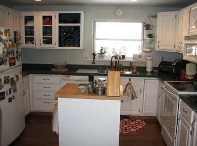 269 Tatnic Rd, Wells, ME 04090 - photo 2
