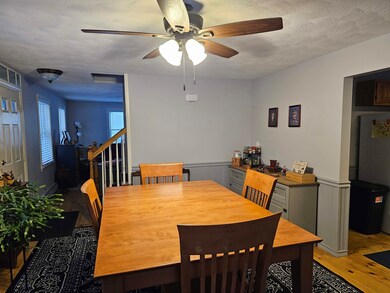 14 Groton Rd, Center Barnstead, NH 03225 - photo 6