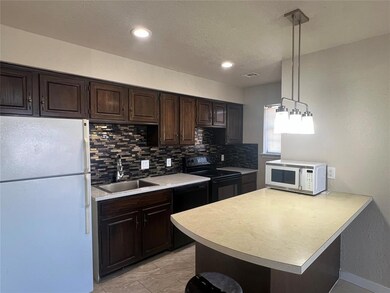 14405 N Pennsylvania Ave unit 6 Q, Oklahoma City, OK 73134 - photo 5