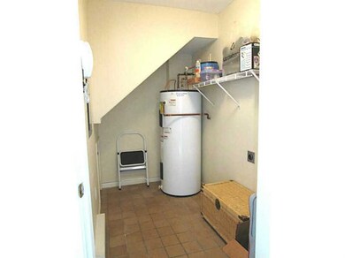 363 Chatham Cir unit 243, Warwick, RI 02886 - photo 2