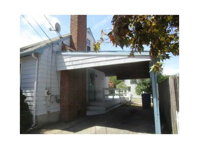 182 Baxter St, Pawtucket, RI 02861 - photo 3