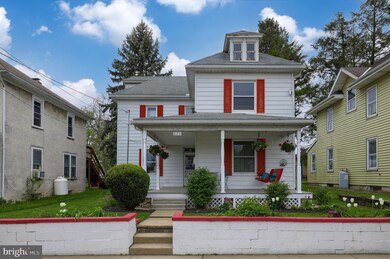 221 Brimmer Ave, New Holland, PA 17557 - photo 3