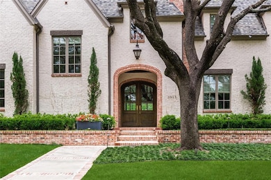 3953 Dalgreen Dr, Dallas, TX 75214 - photo 2