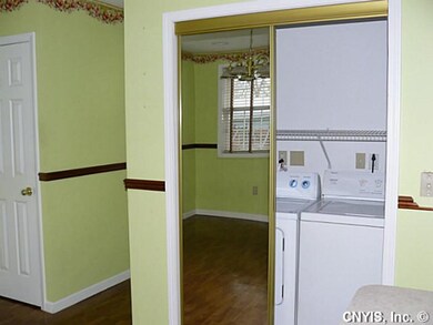 Kitchen 1st Floor Laundry