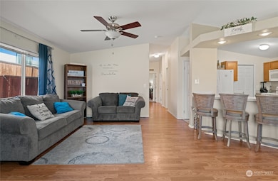 567 Morning View Ave, East Wenatchee, WA 98802 - photo 3