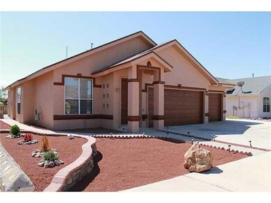 14040 Lago Seco Dr, Horizon City, TX 79928 - photo 2