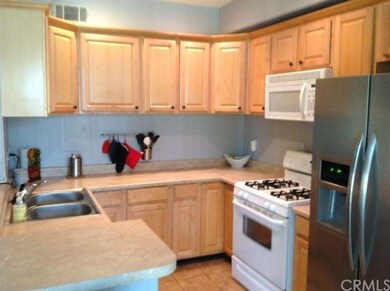 Stainless sink and dishwasher