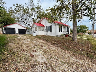 103 S Tower St, Salem, MO 65560 - photo 3