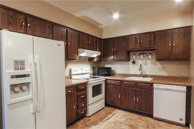2808 Springhaven Place unit N370, Macungie, PA 18062 - photo 6