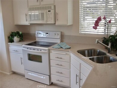 27 Highland View, Irvine, CA 92603 - photo 5