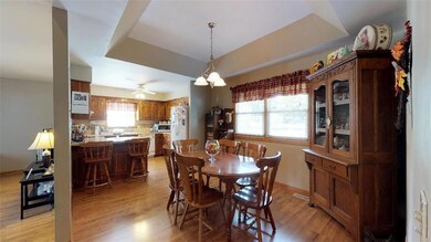 312 Bittersweet Ln, Lansing, KS 66043 - photo 7