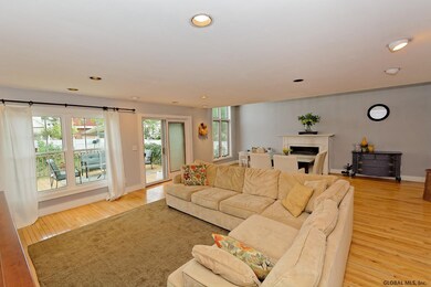 15 Fordham Ct, Albany, NY 12209 - photo 4