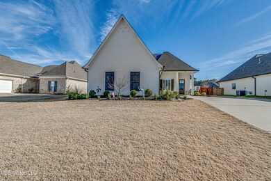 104 Bridgewater Loop-6