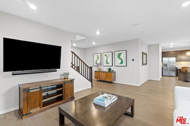 1203 Beach Ln, Harbor City, CA 90710 - photo 4