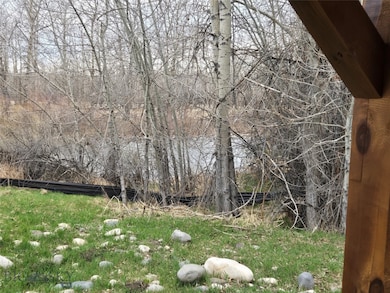 131 Lynde St, Gallatin Gateway, MT 59730 - photo 3