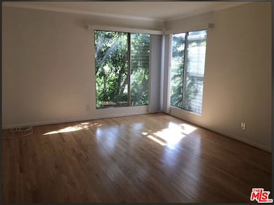 1438 S Barrington Ave unit 6, Los Angeles, CA 90025 - photo 2