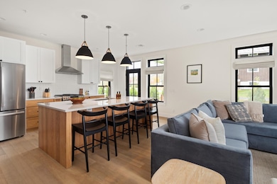 60 Landing Cir unit 60-B, Stowe, VT 05672 - photo 5