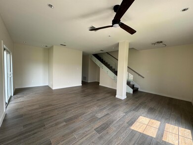 210 Veracruz Dr unit 106, Laredo, TX 78045 - photo 6