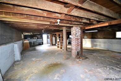 814 E 12th St, the Dalles, OR 97058 - photo 5