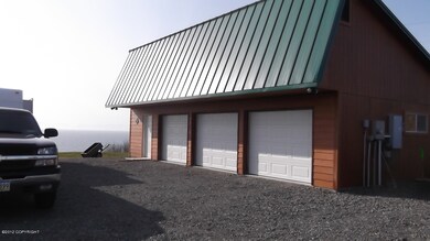 Huge, nice, heated 3-car garage