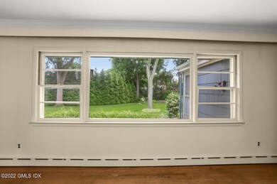 21 Hunt Terrace Greenwich CT-large-012-0