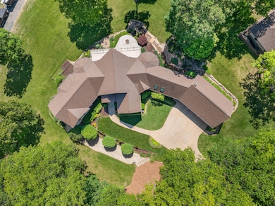View unique floor plan