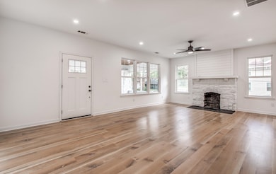 1781 Forrest Ave, Memphis, TN 38112 - photo 3