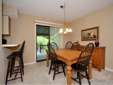 201 Cheyenne Ct, Asheville, NC 28803 - photo 6