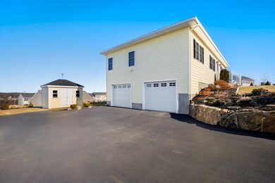 5 Marshall Cir, Peabody, MA 01960 - photo 3