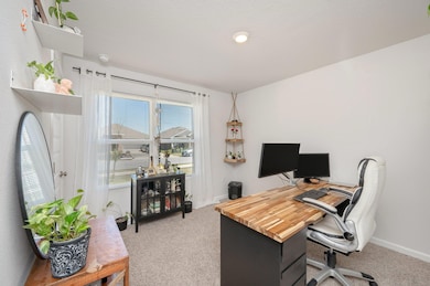 6-web-or-mls-4649 Honor Guard Way-02