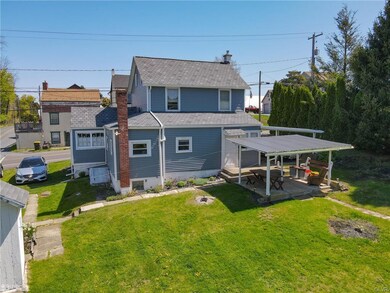 4580 Kings Hwy N, Emmaus, PA 18049 - photo 2